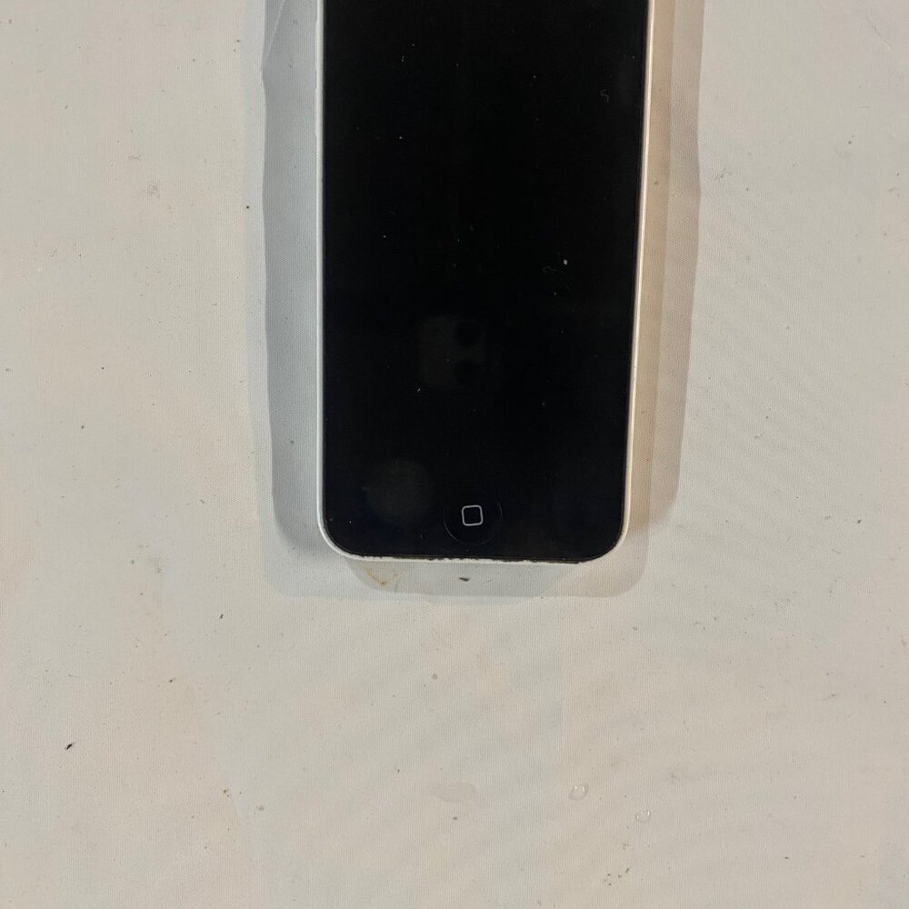 Apple IPhone 5C and Case.